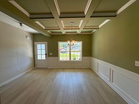 2nd image of 871 Kilworth Circle #31