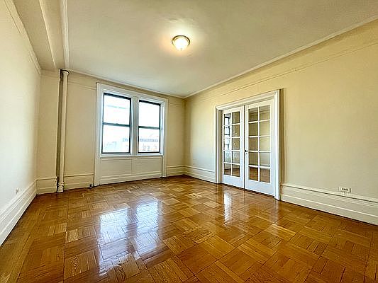 1st image of 3657 Broadway APT 6H