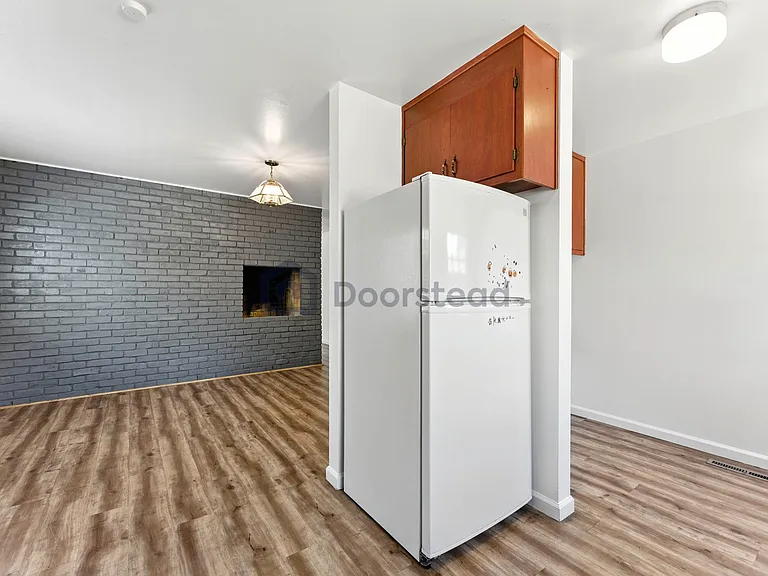 4339 Adeline St #B — Photo 19