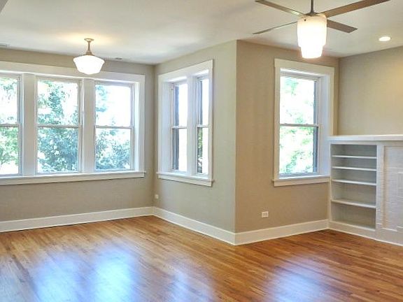 4th image of 921 N Sacramento Blvd #C