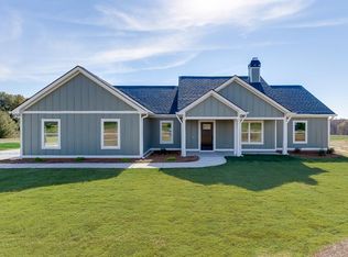 80 Creek Stone Dr, Hartwell, GA 30643