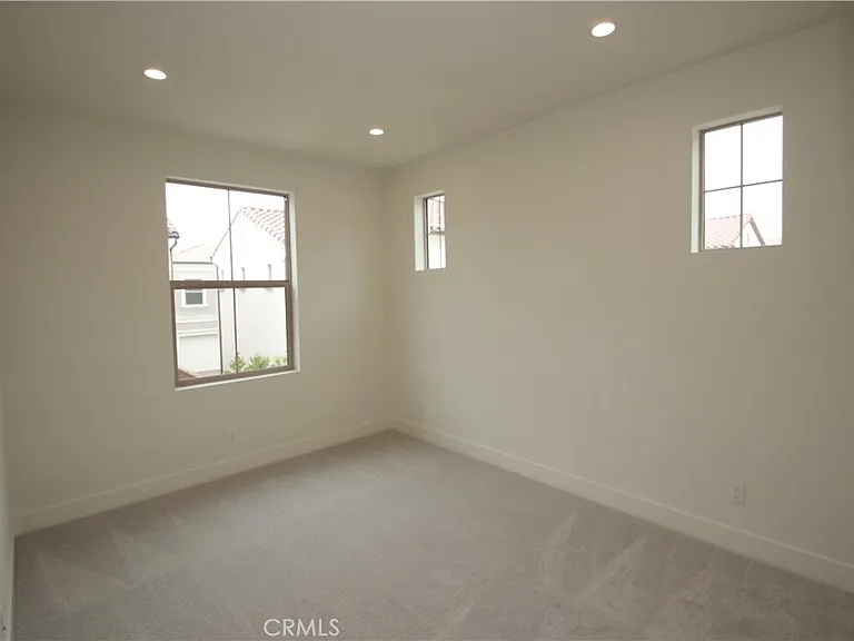 205 Birdseye — Photo 19