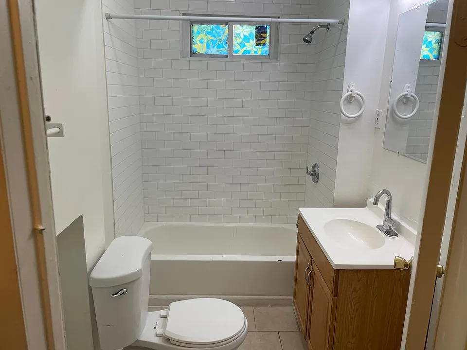 20 Diamond St #1R