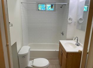 20 Diamond St APT 1R, Naugatuck, CT 06770