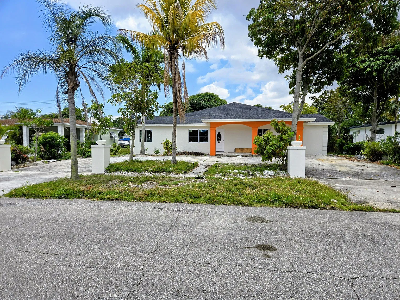 7 bed, 6.0 bath, 3351 sqft, $6,500 — Photo 3