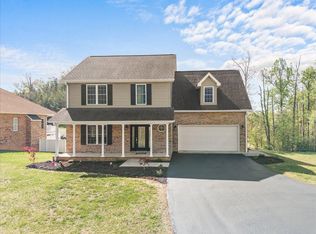 1695 Red Lane Ext, Salem, VA 24153