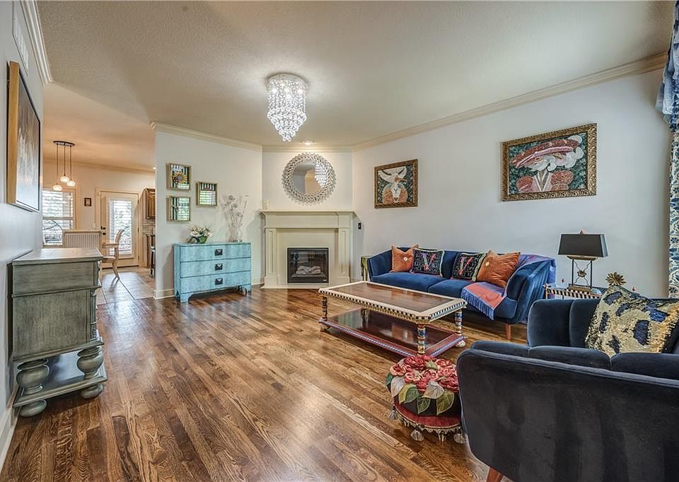 1st image of 7813 W 158th Pl