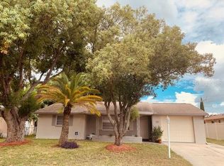 7713 Seashore Dr, Port Richey, FL 34668