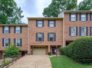 2418 Richelieu Ln, Hoover, AL 35216