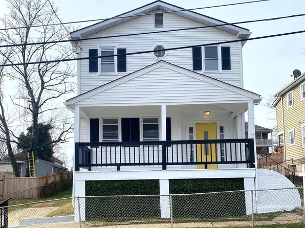 4213 Quinn St, Capitol Heights, MD 20743
