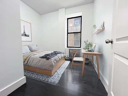 Rented by Bohemia Realty Group | media 10