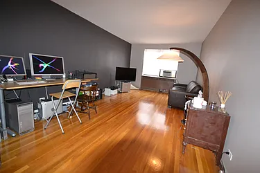 Rented by Silverstein Collection LLC 