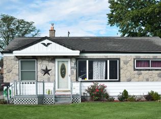 33605 Garfield Rd, Fraser, MI 48026