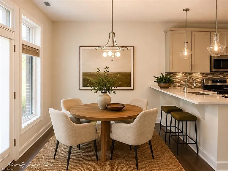 1361 Slate Ct — Photo 5
