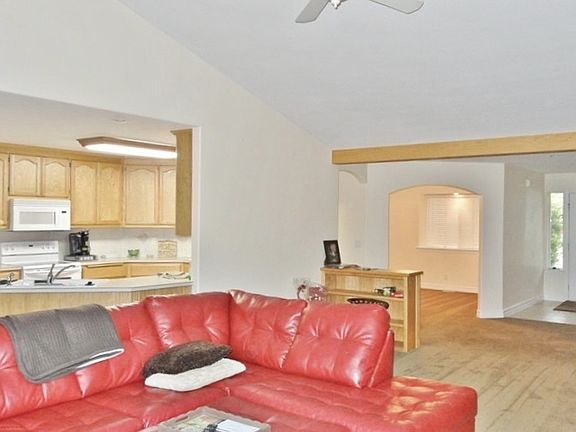 5th image of 2875 E Red Cedar Ct