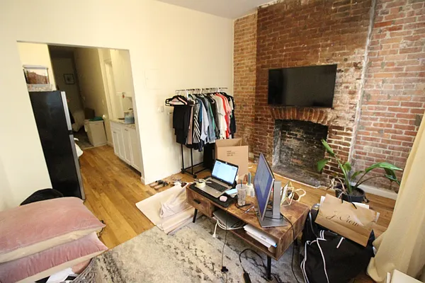 Rented by Luxor Homes & Investment Realty | media 13