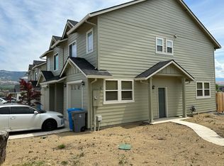 221 Talent Ave #A, Talent, OR 97540