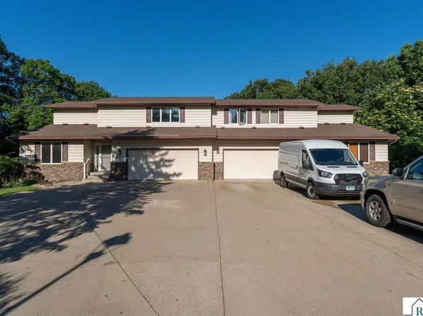 2230-2228 W Dream Dr, Mankato, MN 56003