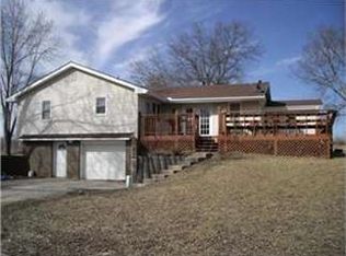 10908 SE 240th St, Lathrop, MO 64465