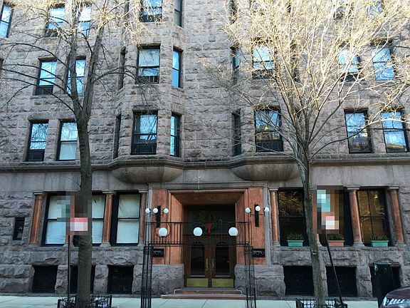 2nd image of 2800 N Pine Grove Ave Unit 7J