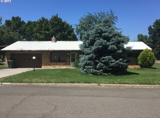 1327 SW 41st St, Pendleton, OR 97801