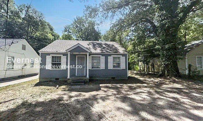 761 Whitney Ave