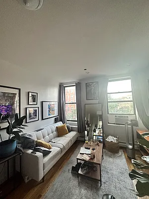 Rented by Smart City Real Estate LLC | media 8