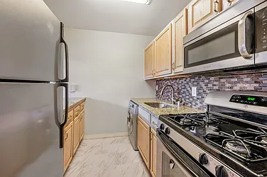 Rented by Link NY Realty