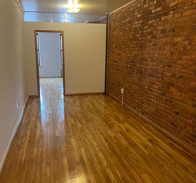 1st image of 2129 3rd Ave APT 5