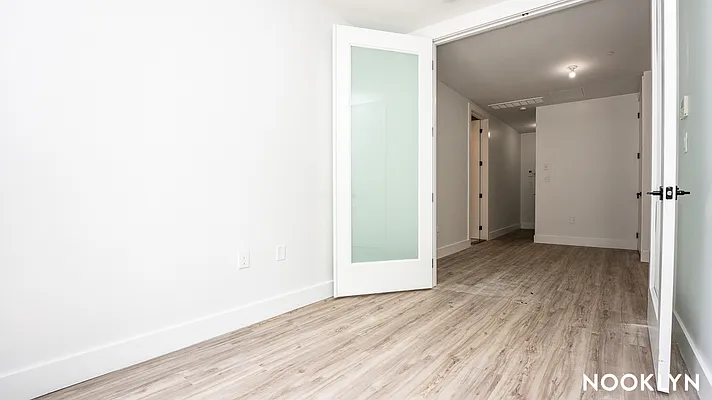 Rented by Nooklyn NYC LLC | media 28