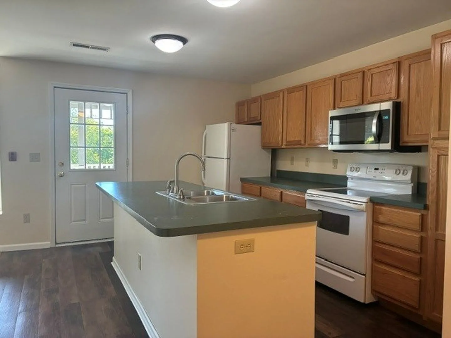 Happy Homes - Tower Park Apts — Photo 2