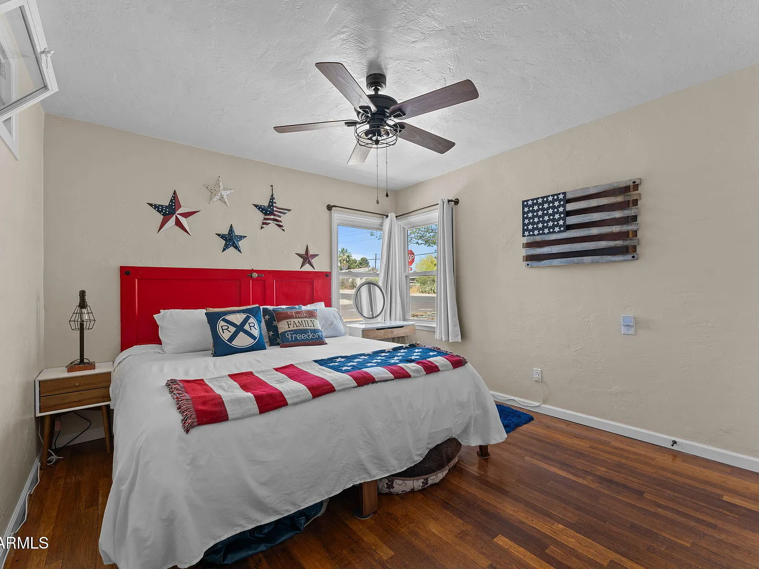 1 bed, 1.0 bath, 672 sqft, $1,150 — Photo 3