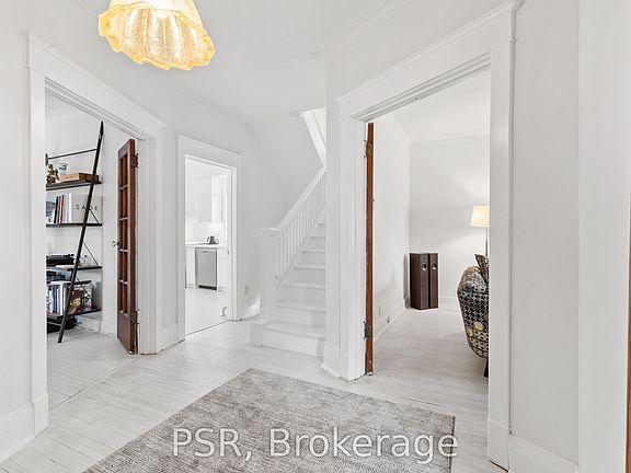 5th image of 132 Indian Rd