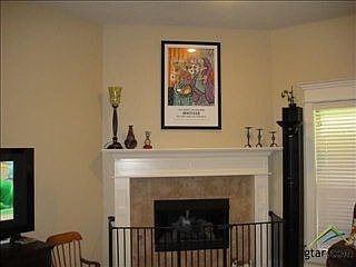 5th image of 11016 Westhaven Cir