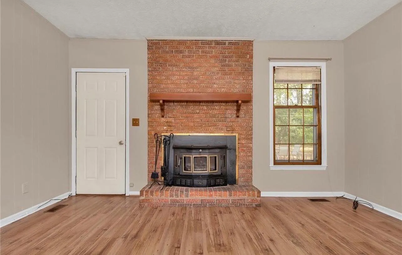 607 Knob Ct — Photo 4