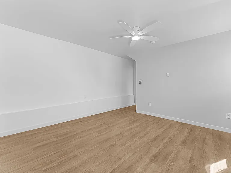 3212 Hamilton Way #10 — Photo 8