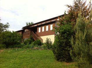 908 Rake Rd, Mohrsville, PA 19541