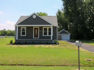 3003 Gudgel Rd, Louisville, KY 40211