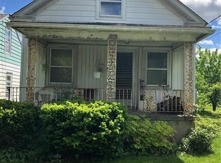2709 Welch Ave, Niagara Falls, NY 14303