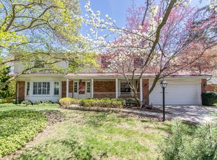 29944 Fernhill Dr, Farmington Hills, MI 48334