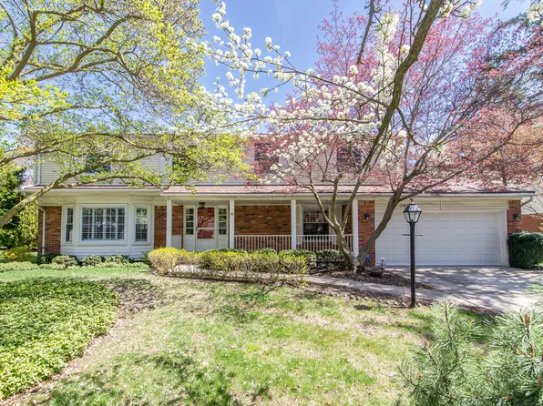 29944 Fernhill Dr, Farmington Hills, MI 48334