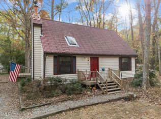 2 Drakesway Ct, Durham, NC 27713