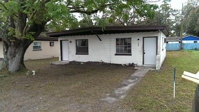 1st image of 909 E 124th Ave