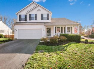 208 Crystal Petal Dr, Delaware, OH 43015