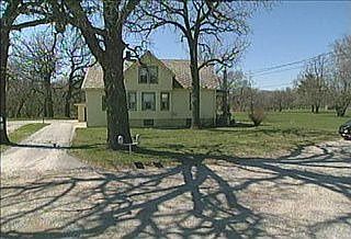 1st image of 1836 E 172nd St