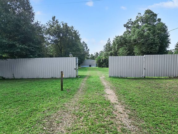 2nd image of 250 Butler Rd