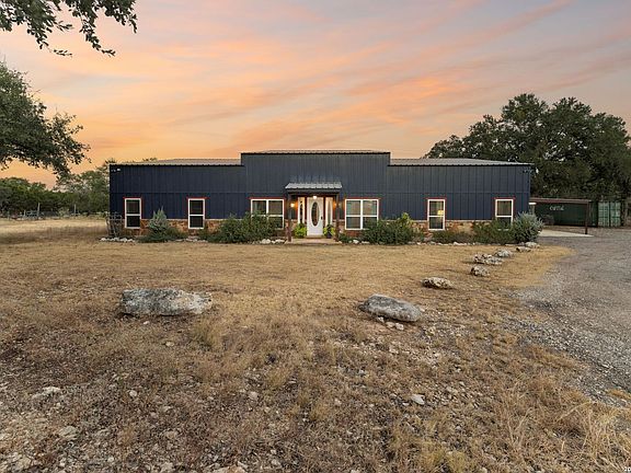 3rd image of 105 Dillard Lane