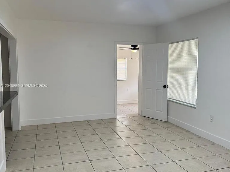 820 NE 141st St — Photo 7