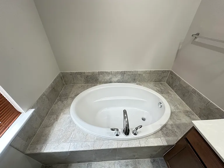 13200 Saint James Sanctuary Dr — Photo 33