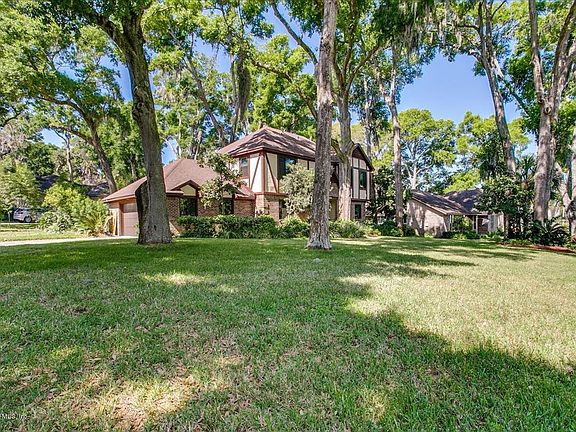 4th image of 5022 Mariners Point Dr